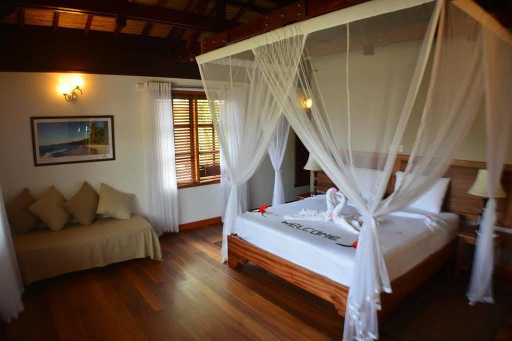 Heliconia Grove Villa Anse Volbert Village Eksteriør billede