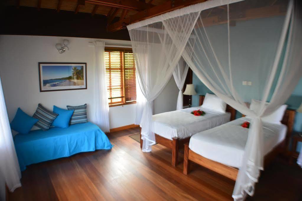 Heliconia Grove Villa Anse Volbert Village Eksteriør billede