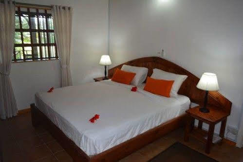 Heliconia Grove Villa Anse Volbert Village Eksteriør billede